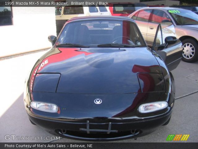 1995 Mazda MX-5 Miata Roadster in Brilliant Black