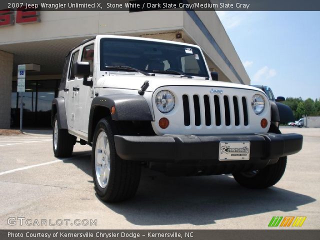 2007 Jeep Wrangler Unlimited X in Stone White