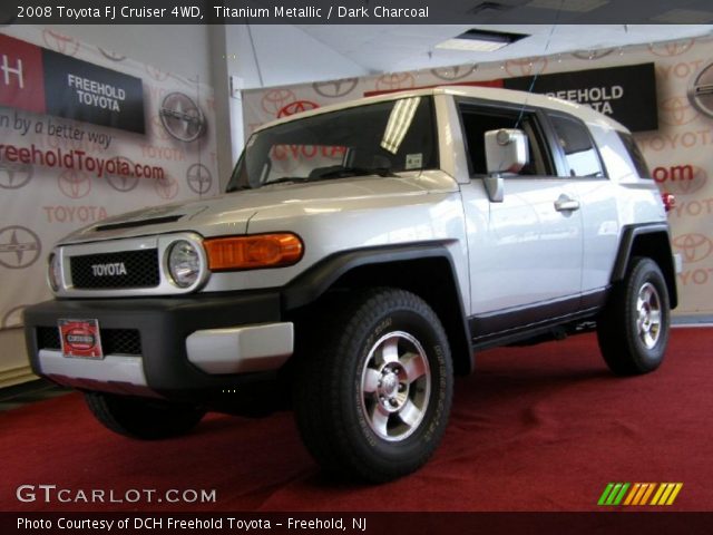 2008 Toyota FJ Cruiser 4WD in Titanium Metallic
