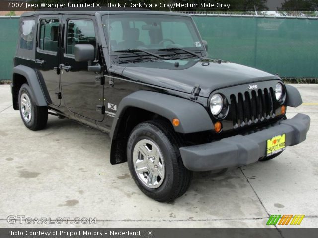 2007 Jeep Wrangler Unlimited X in Black