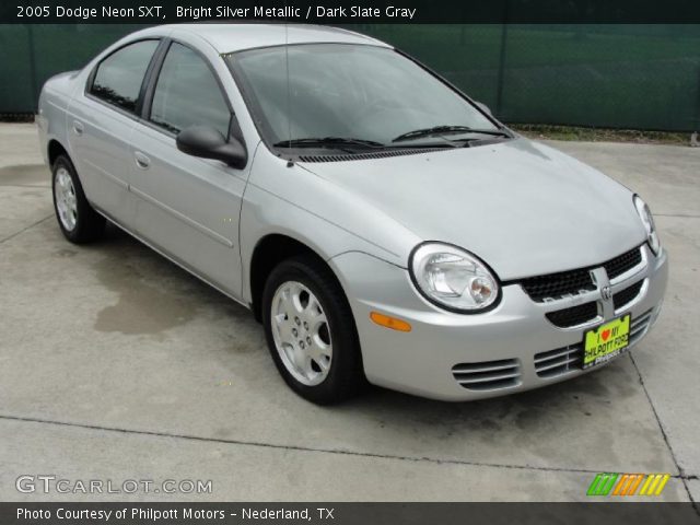2005 Dodge Neon SXT in Bright Silver Metallic