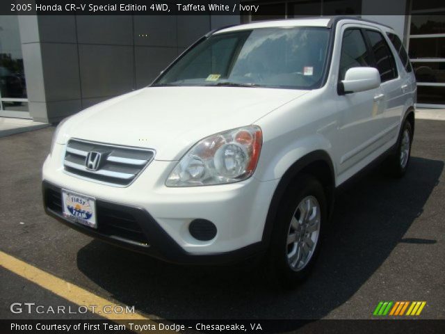 2005 Honda CR-V Special Edition 4WD in Taffeta White