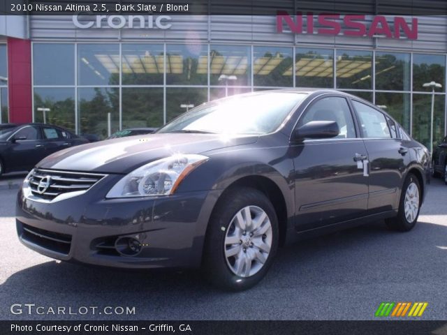 2010 Nissan Altima 2.5 in Dark Slate