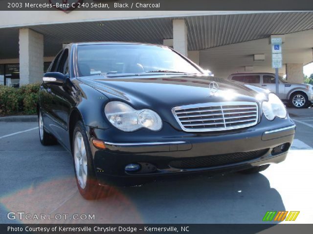 2003 Mercedes-Benz C 240 Sedan in Black