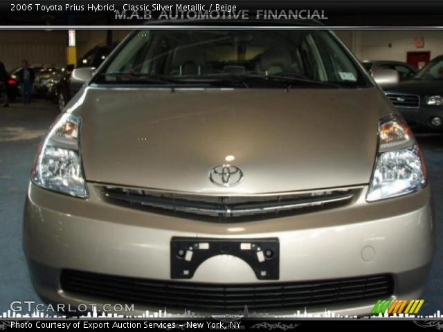 2006 Toyota Prius Hybrid in Classic Silver Metallic