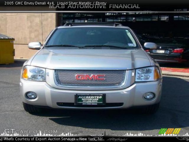 2005 GMC Envoy Denali 4x4 in Liquid Silver Metallic