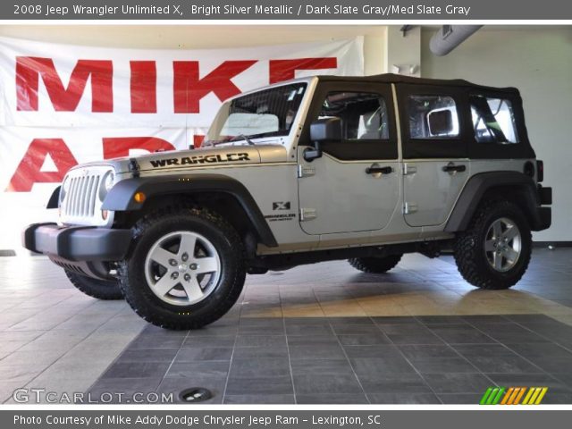 2008 Jeep Wrangler Unlimited X in Bright Silver Metallic