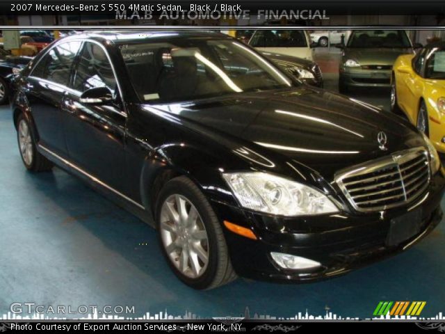 2007 Mercedes-Benz S 550 4Matic Sedan in Black