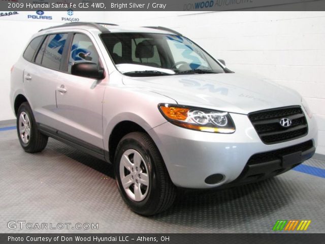 2009 Hyundai Santa Fe GLS 4WD in Bright Silver