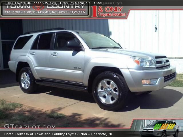 2004 Toyota 4Runner SR5 4x4 in Titanium Metallic