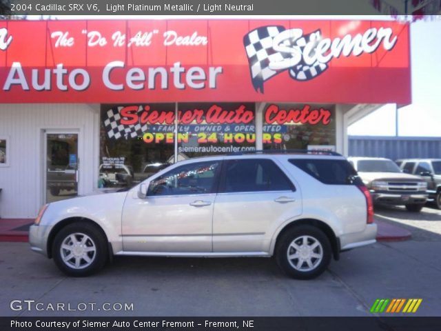 2004 Cadillac SRX V6 in Light Platinum Metallic