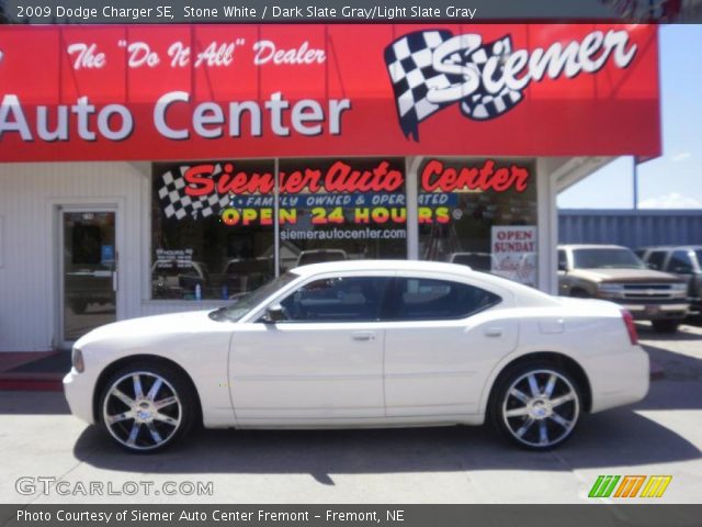 2009 Dodge Charger SE in Stone White
