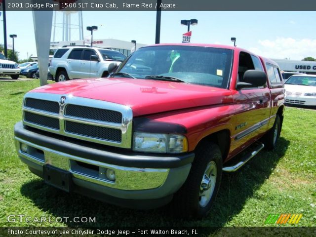 2001 Dodge Ram 1500 SLT Club Cab in Flame Red