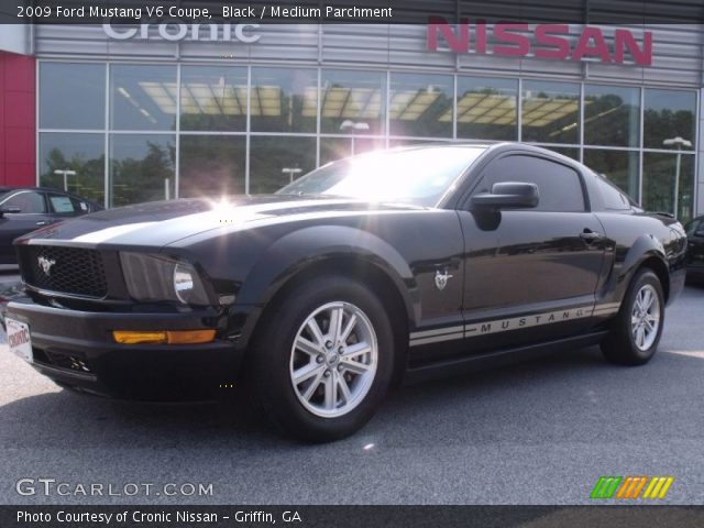2009 Ford Mustang V6 Coupe in Black
