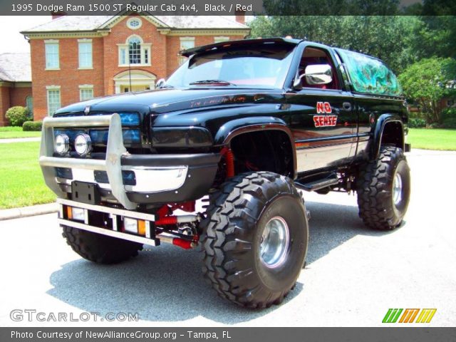 1995 Dodge Ram 1500 ST Regular Cab 4x4 in Black