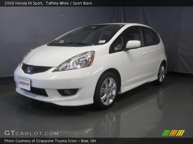 2009 Honda Fit Sport in Taffeta White