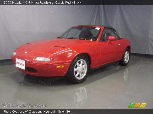 1993 Mazda MX-5 Miata Roadster in Classic Red