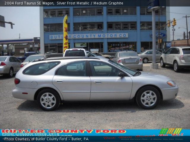 2004 Ford Taurus SE Wagon in Silver Frost Metallic