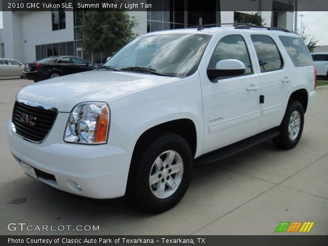 2010 GMC Yukon SLE in Summit White