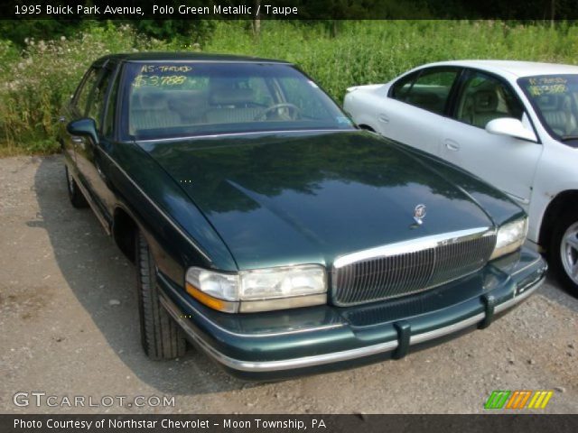 1995 Buick Park Avenue  in Polo Green Metallic