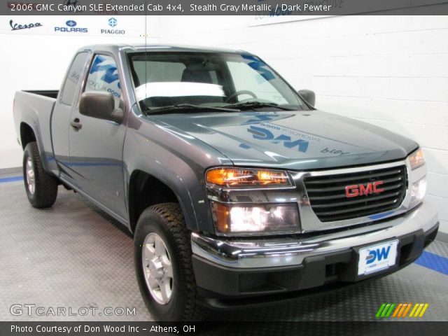 2006 GMC Canyon SLE Extended Cab 4x4 in Stealth Gray Metallic