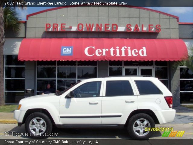 2007 Jeep Grand Cherokee Laredo in Stone White