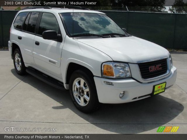 2003 GMC Envoy SLE in Summit White
