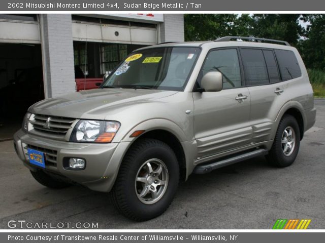 2002 Mitsubishi Montero Limited 4x4 in Sudan Beige Metallic
