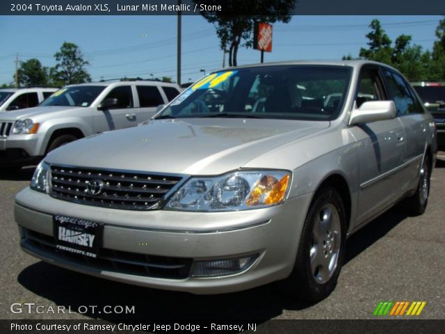 2004 Toyota Avalon XLS in Lunar Mist Metallic