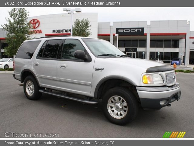 2002 Ford Expedition XLT 4x4 in Silver Metallic