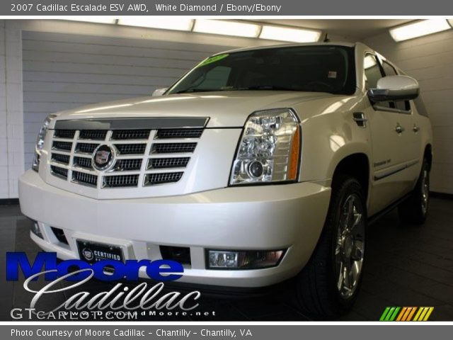 2007 Cadillac Escalade ESV AWD in White Diamond