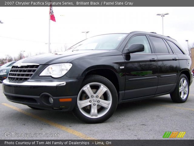 2007 Chrysler Pacifica Signature Series in Brilliant Black