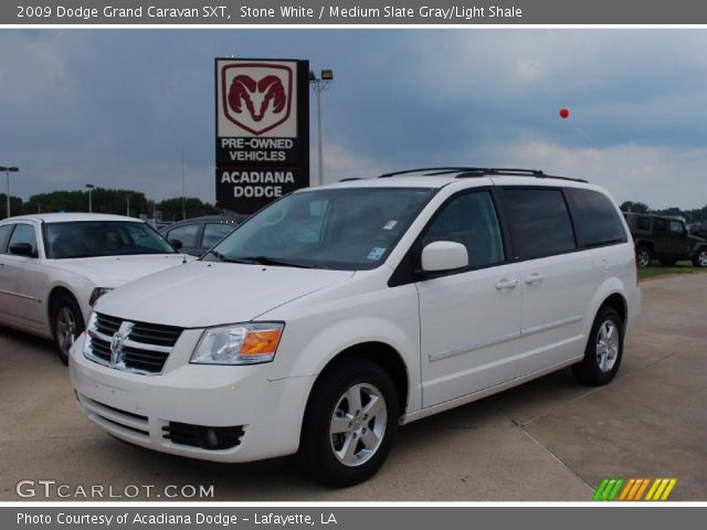 2009 Dodge Grand Caravan SXT in Stone White