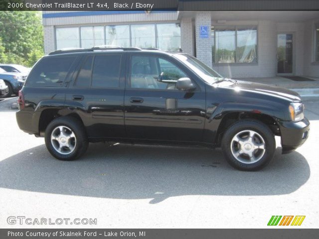 2006 Chevrolet TrailBlazer LT 4x4 in Black