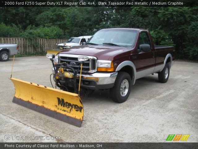 2000 Ford F250 Super Duty XLT Regular Cab 4x4 in Dark Toreador Red Metallic
