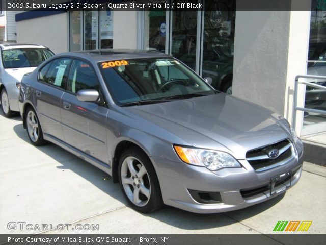 2009 Subaru Legacy 2.5i Sedan in Quartz Silver Metallic