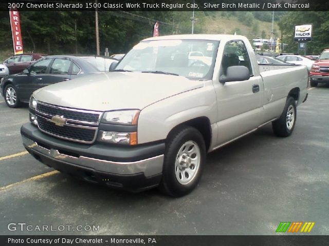 2007 Chevrolet Silverado 1500 Classic Work Truck Regular Cab in Silver Birch Metallic