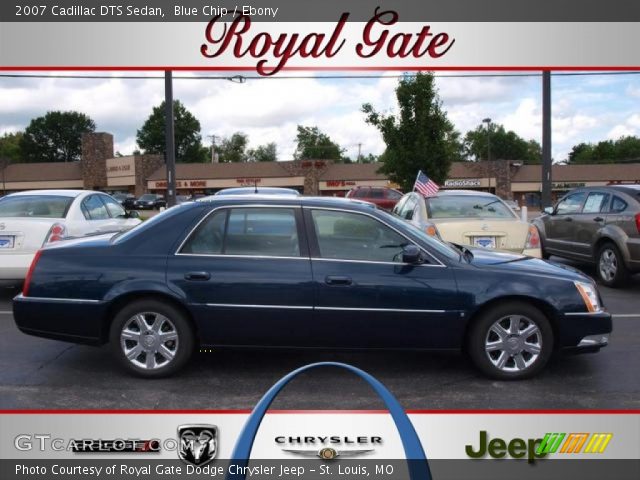 2007 Cadillac DTS Sedan in Blue Chip