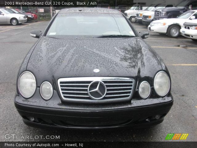 2001 Mercedes-Benz CLK 320 Coupe in Black