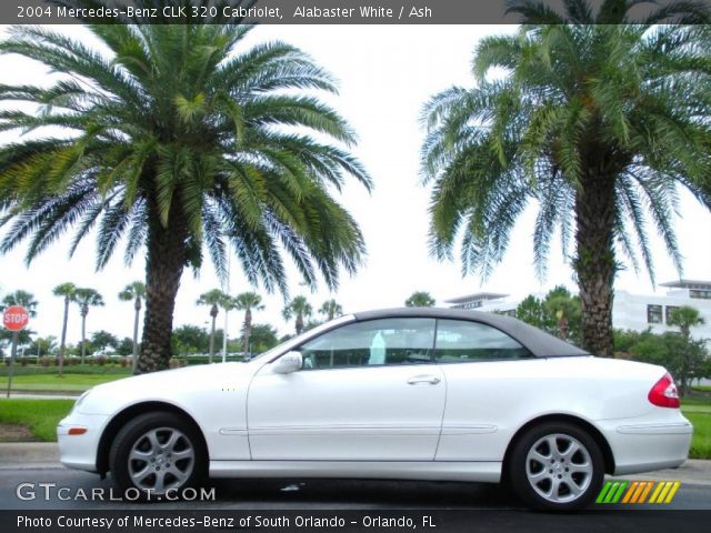 2004 Mercedes-Benz CLK 320 Cabriolet in Alabaster White