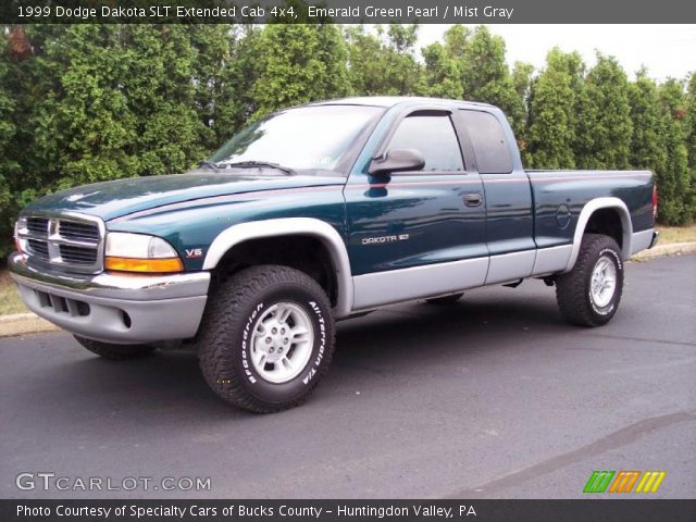 1999 Dodge Dakota SLT Extended Cab 4x4 in Emerald Green Pearl