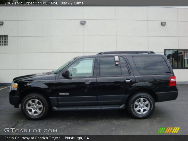 2007 Ford Expedition XLT 4x4 in Black