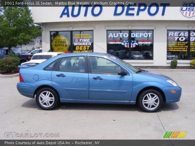 2001 Ford Focus SE Sedan in Malibu Blue Metallic