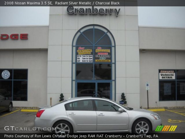 2008 Nissan Maxima 3.5 SE in Radiant Silver Metallic