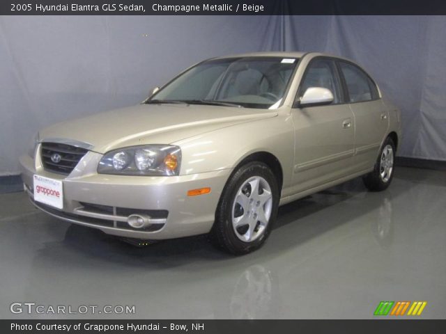 2005 Hyundai Elantra GLS Sedan in Champagne Metallic