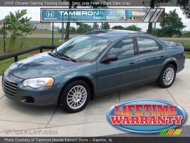 2005 Chrysler Sebring Touring Sedan in Satin Jade Pearl