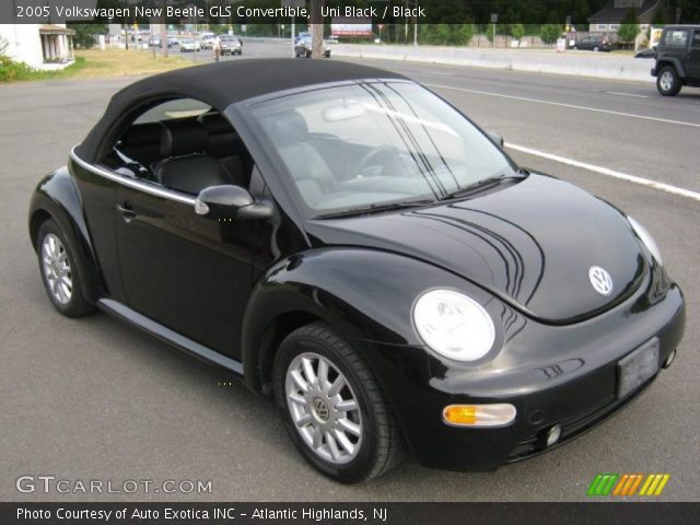 2005 Volkswagen New Beetle GLS Convertible in Uni Black