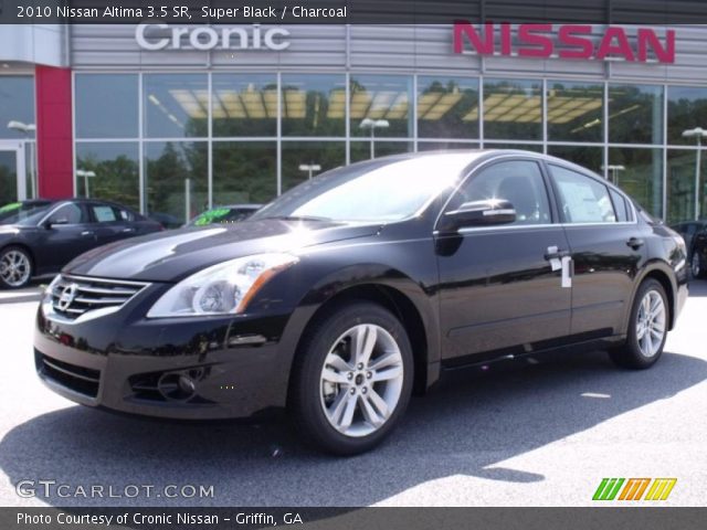 2010 Nissan Altima 3.5 SR in Super Black