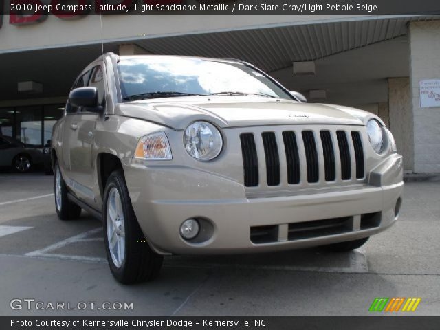 2010 Jeep Compass Latitude in Light Sandstone Metallic