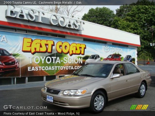 2000 Toyota Camry LE in Cashmere Beige Metallic